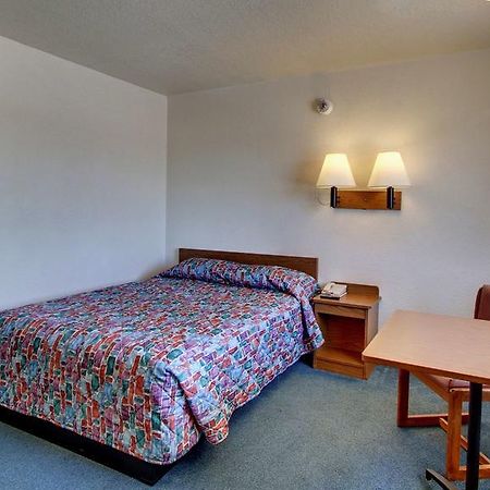 Rodeway Inn Fort Smith I-540 Luaran gambar